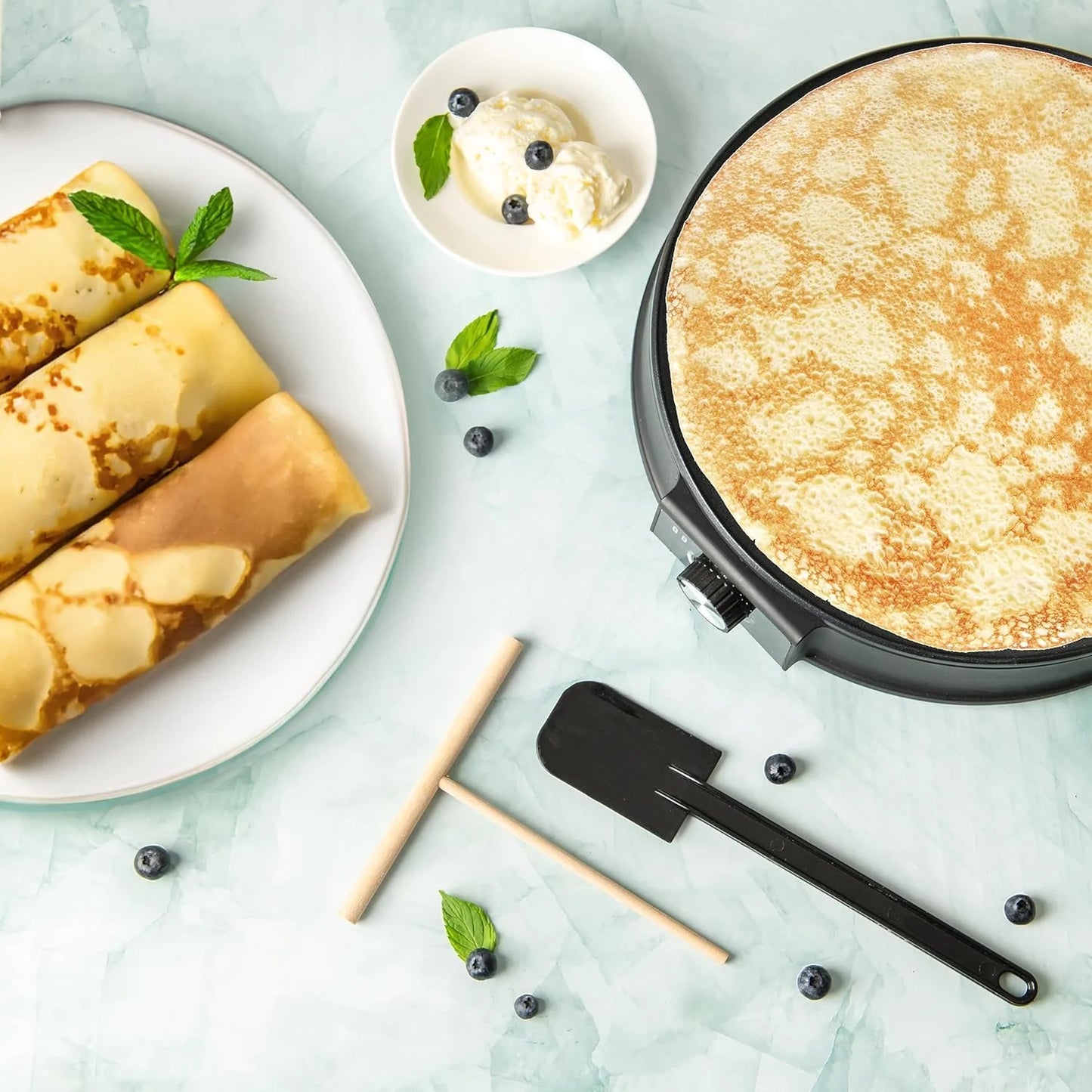"Flawless Crepes Made Easy! 12” Electric Crepe Maker with Nonstick Pan & Auto Power Off – Perfect for Breakfast & Beyond!" 🥞⚡