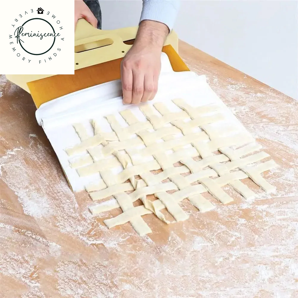 Non-Stick Sliding Pizza Shovel – Smooth Cutting & Transfer Board for Easy Baking